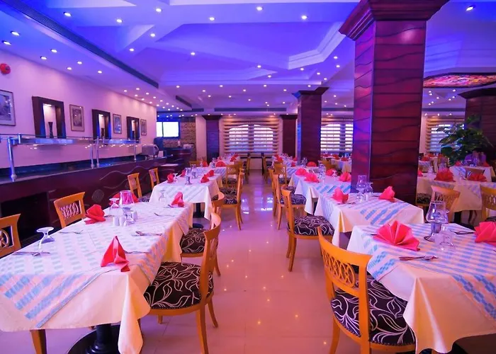 度假村 Tropicana Tivoli 4*
